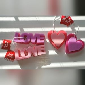 Heart shower sponges